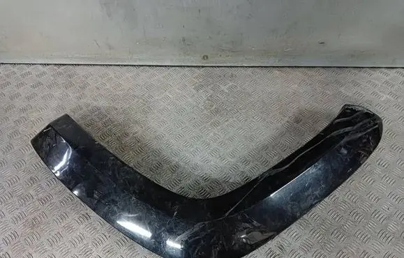 Volkswagen Amarok Front arch trim 2HH853717