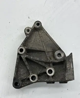Volkswagen Multivan T4 Engine mounting bracket 074199207J