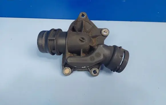 BMW 5 E60 E61 Thermostat 2248038 11517787052 S900627ZK