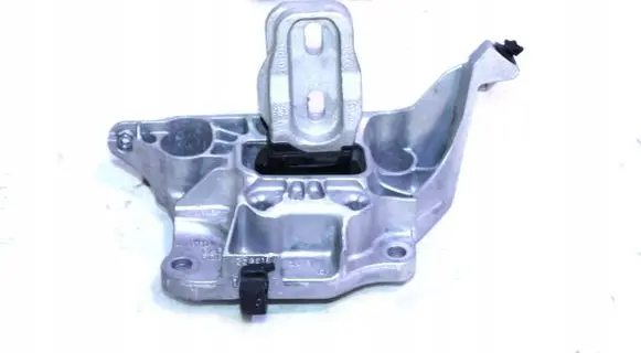 Opel Corsa F Engine mount vacuum valve 9824312980