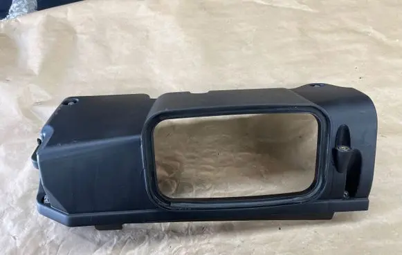 BMW X3 E83 Air filter box cover 7787254 0928400397