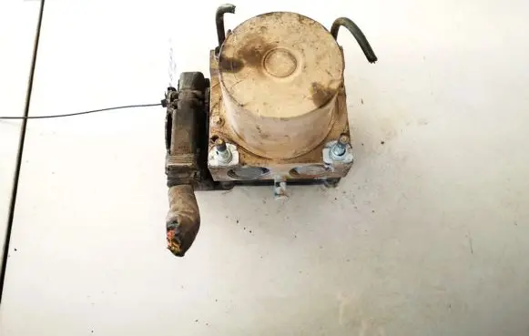 Nissan Almera N16 ABS Pump 476608n700 0265231427