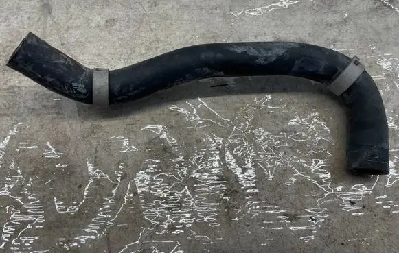 Toyota RAV 4 (XA50) Engine coolant pipe/hose G922542010