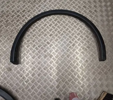 Volkswagen Tiguan Allspace Rear arch trim 5NN854819