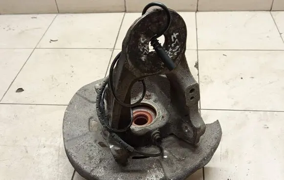 BMW X5 E70 Rear wheel hub spindle/knuckle 