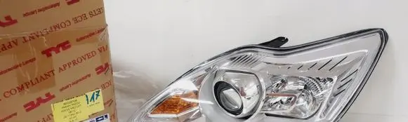 Ford Focus Headlight/headlamp 2011942052 8M5113008AA