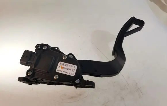 Renault Master III Accelerator throttle pedal 8200672371