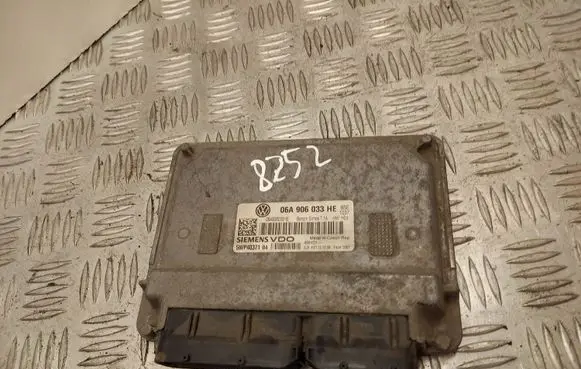 Seat Altea XL Engine control unit/module 06A906033HE