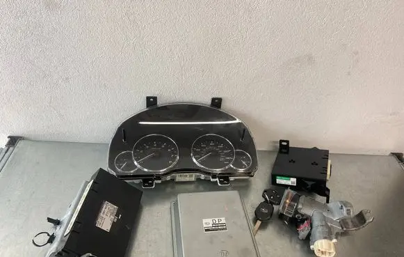 Subaru Legacy Engine ECU kit and lock set 22765AC060 A18000Q5X