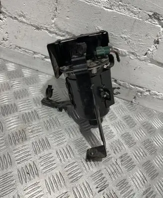 Mercedes-Benz Vito Viano W447 Fuel filter housing A4474701300