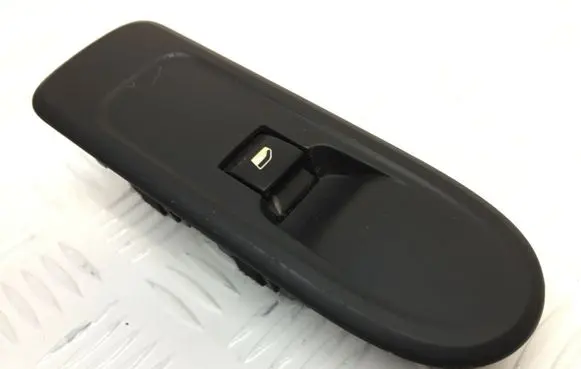 Citroen C5 Electric window control switch 96565184XT