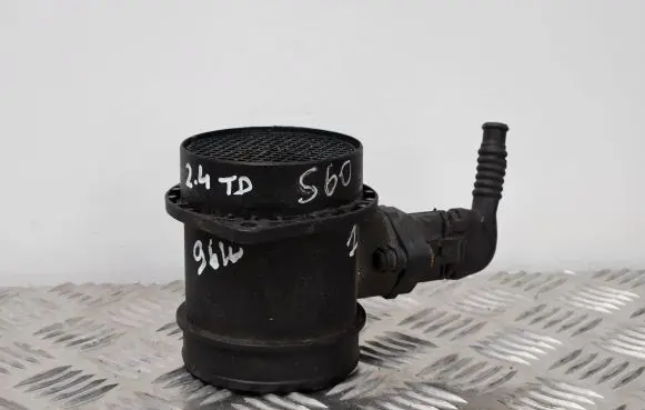 Volvo S60 Mass air flow meter 8670115 0280218088