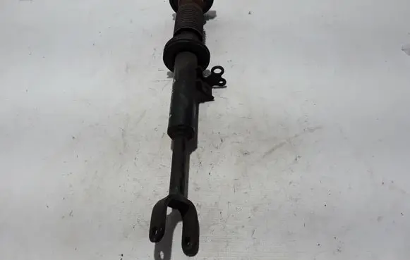 BMW 5 F10 F11 Front shock absorber/damper 6863660