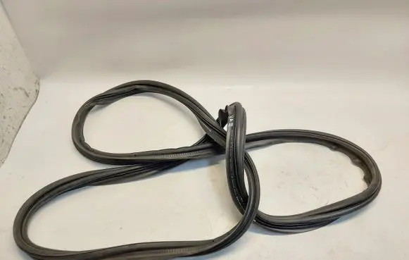 Mercedes-Benz GLA H247 Trunk rubber seal (body) A2477403601JLK01