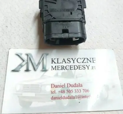 Mercedes-Benz E W124 Headlight level height control switch 1248000673