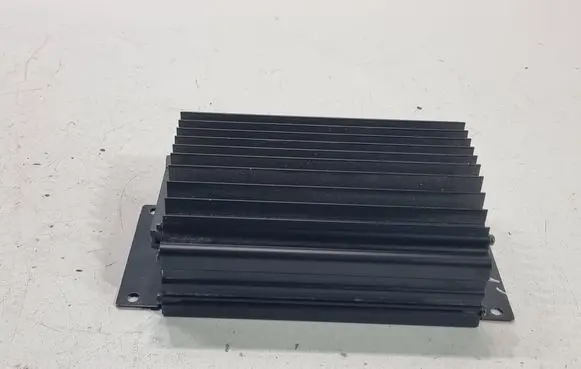 Audi A8 S8 D2 4D Sound amplifier 214027B 3520D2
