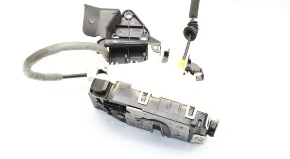Mercedes-Benz C W204 Coupe door lock (next to the handle) A0997200735
