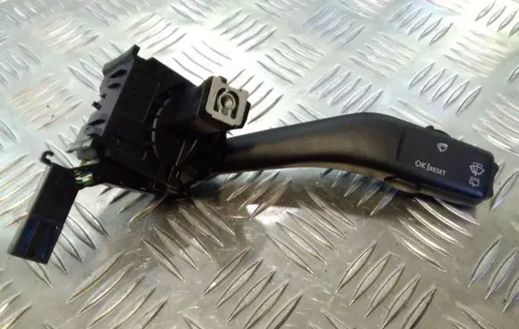 Audi A3 S3 8P Wiper control stalk 1K0953519A