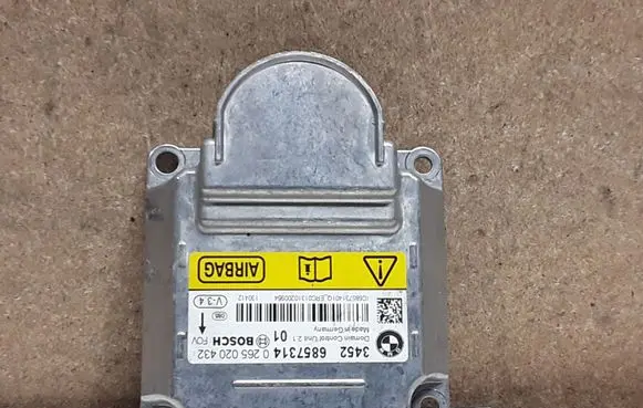 BMW 5 F10 F11 Airbag control unit/module 6857314