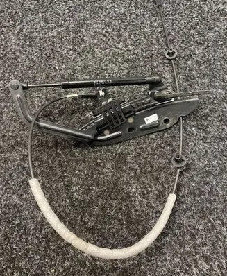 BMW X3 G01 Tailgate/trunk/boot tension spring 7404185