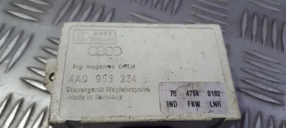 Audi A4 S4 B5 8D Immobilizer control unit/module 4A0953234 7547940192