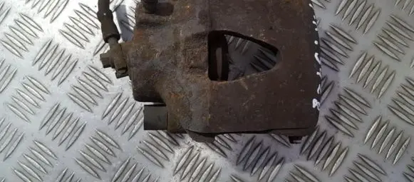 Volkswagen Golf V Front brake caliper