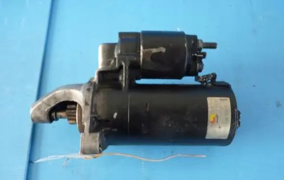 Audi A8 S8 D2 4D Starter motor 0986016780