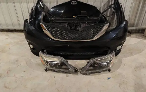 Toyota Sienna XL30 III Front piece kit 