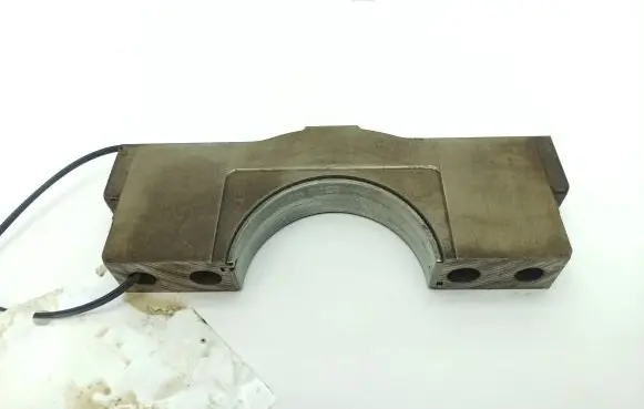Cadillac SRX Crankshaft Holder 2260603