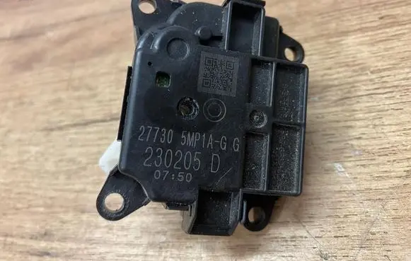 Renault Megane E-Tech Air flap motor/actuator 277305MP1A