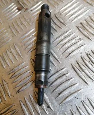 Renault Espace III Fuel injector 7700875036