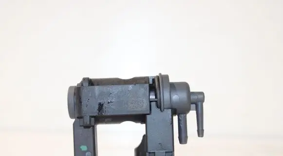 Audi A5 Turbo solenoid valve 059906627L