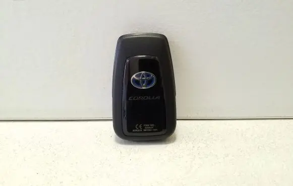 Toyota Corolla E210 E21 Ignition key/card B2U2K2R MR15381
