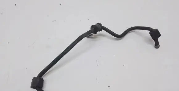 Volvo XC70 Fuel line pipe