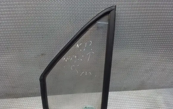 Ford Transit Front door vent window glass four-door 