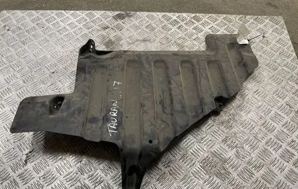 Volkswagen Touran III Side bottom protection 5QA501713C