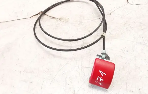 Volvo S40, V40 Engine bonnet (hood) release handle