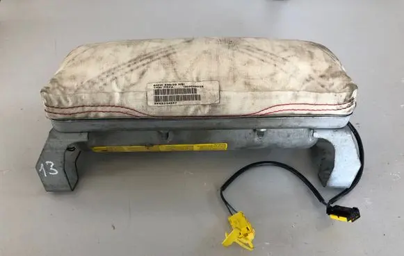 BMW 5 E39 Passenger airbag 39823163006L 30004126C 1002934470070