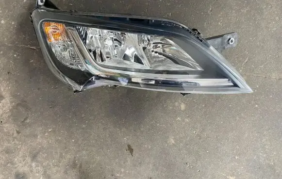 Fiat Ducato Headlight/headlamp 1375097080