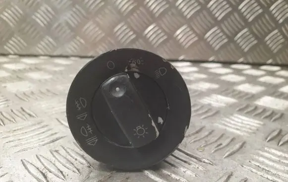 Audi A4 S4 B6 8E 8H Light switch 8E0941531A