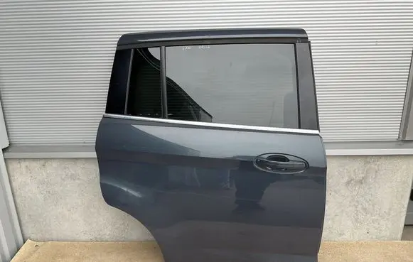 Ford Grand C-MAX Rear door