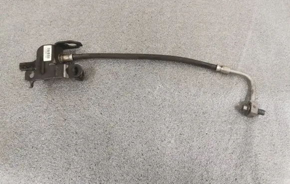 Chevrolet Corvette C7 Brake line pipe/hose 84251377 20988188
