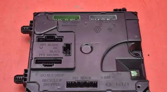 Renault Laguna III Engine control unit/module ECU 5WY8643C