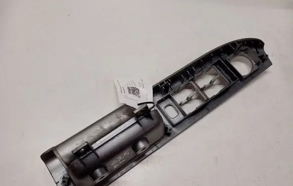 KIA Carens I Front door interior handle trim 4554901110
