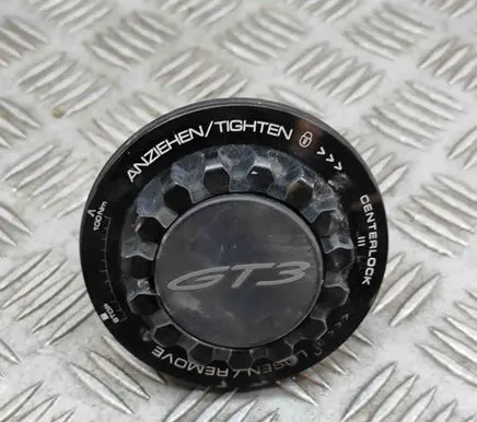 Nuts/bolts