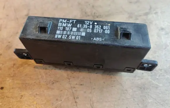 BMW 7 E38 Door control unit/module 61358352061 8352061