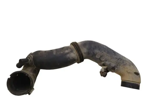 Subaru Outback Air intake hose/pipe A12AG05