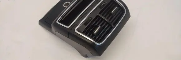 Audi A7 S7 4G Rear air vent grill 4G0863300