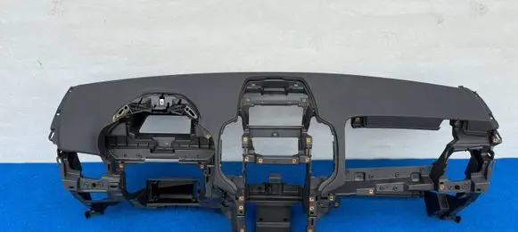 Opel Zafira C Dashboard A3470