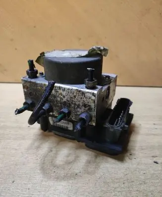 Renault Megane II ABS Pump 0265800519 68527J0011 6852710911